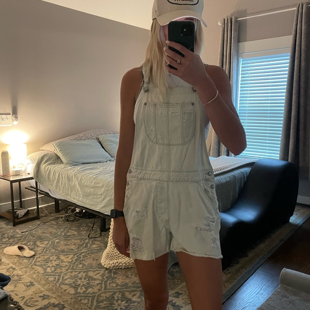 Light Denim American Eagle Overalls